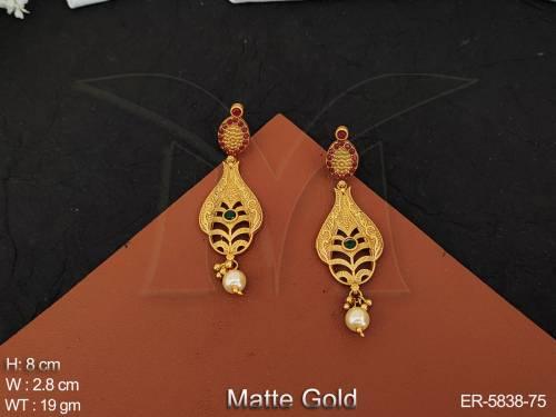 paan shape pettles bahubali earrings detail